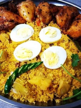 Couscous with fried chicken